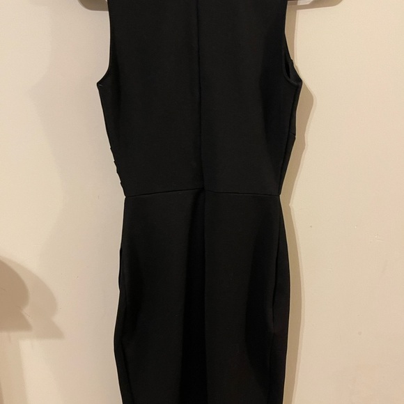 Mystic Los Angeles‎ designer  contemporary dress with asymmetric hem - Picture 4 of 9